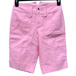 Like-New Bobby Jones Pink Bermuda Golf Shorts Size 2
Athletic Outdoor